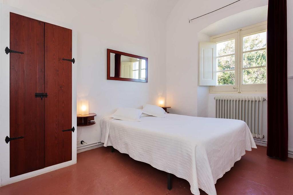 Can Felicia Hotel Beuda Habitación foto