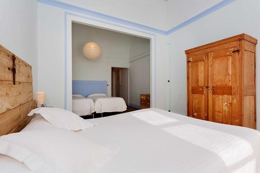 Can Felicia Hotel Beuda Habitación foto
